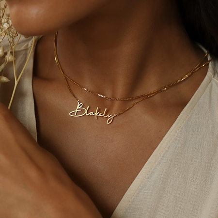 Wear Your Heart on Your Neck: 5 Stunning Custom Name Necklaces